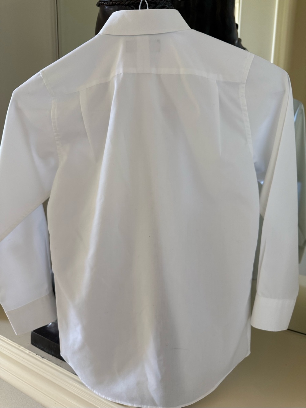 Nordstrom Kids Boys White Button Down Dress Shirt Size 8 100% Cotton Wrinkle Fre - Picture 2 of 3